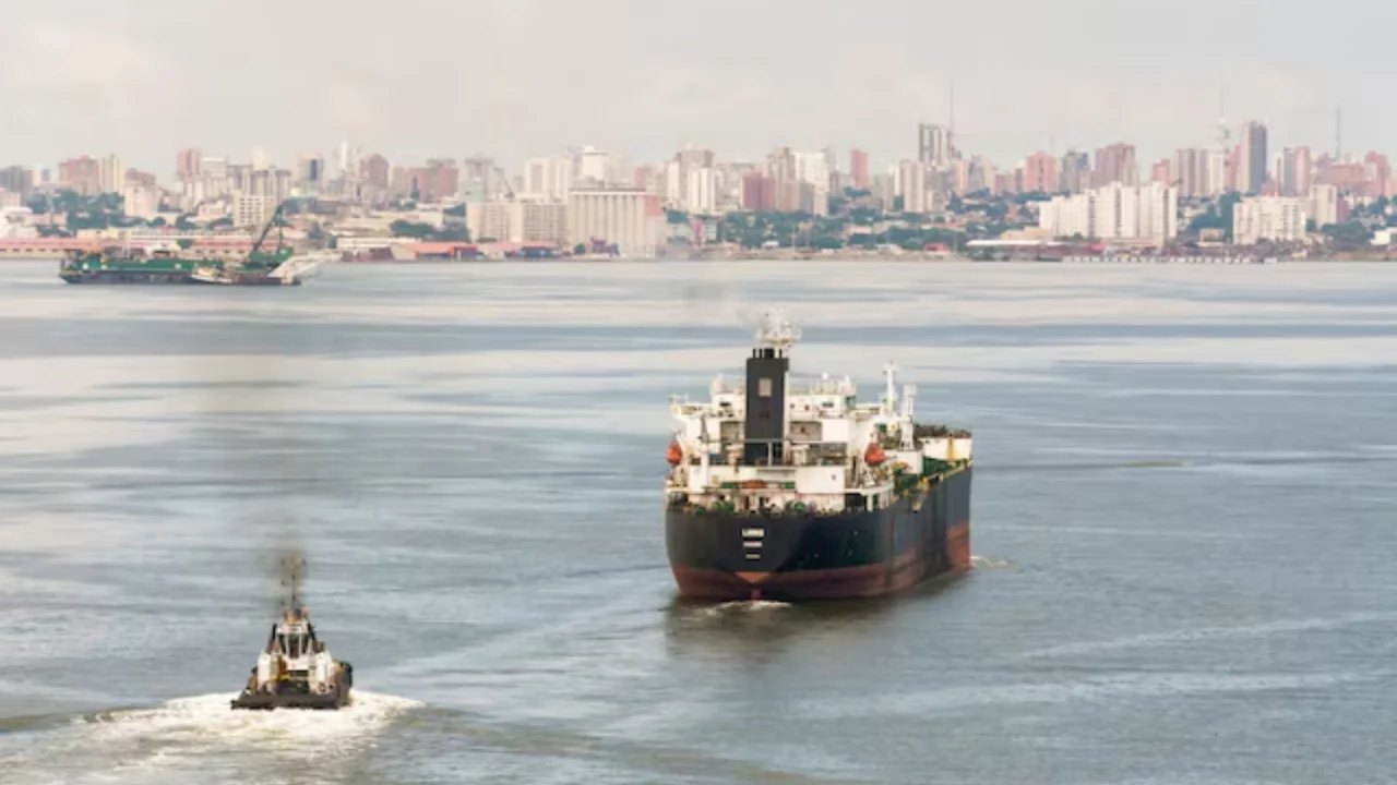 US pressures Venezuelan oil and the global market