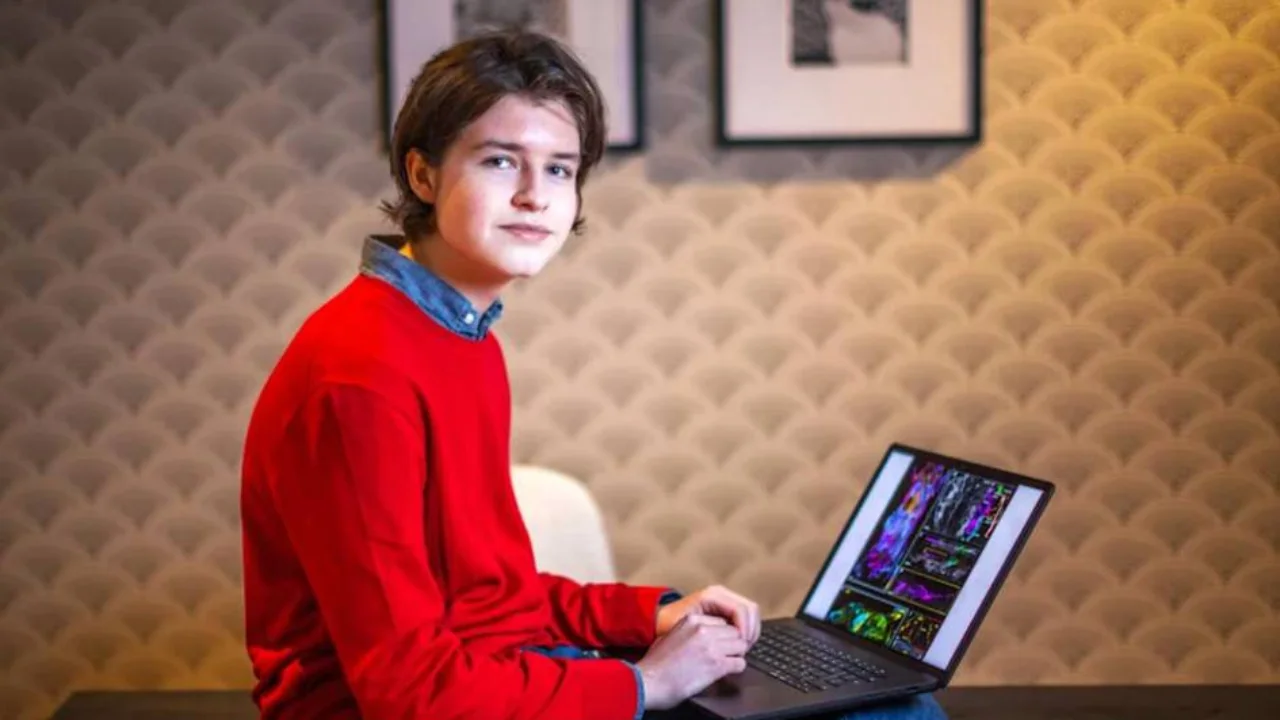 15 ёшли Лоран Симонс физика бўйича иккинчи докторлик диссертациясини ҳимоя қилди