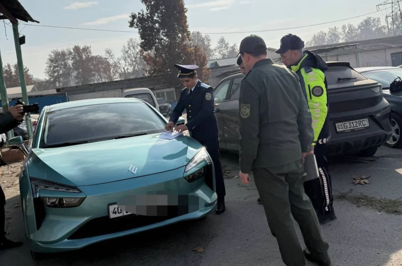 Кредит қарздорлиги эвазига қарздорнинг автомашинаси хатланди