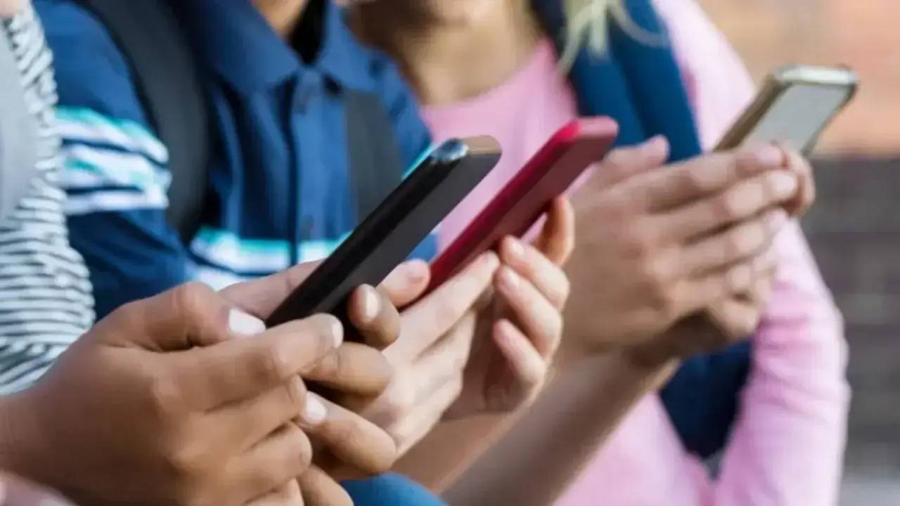 Қозоғистонда 16 ёшгача болалар учун ижтимоий тармоқлар тақиқланиши мумкин