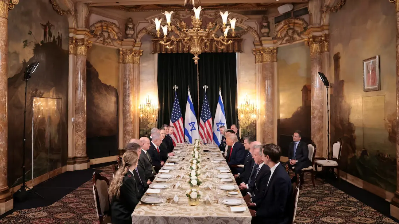 Трамп Иранға ашық қоқан-лоққы жасады: «Қайтадан соққы беруіміз мүмкін»