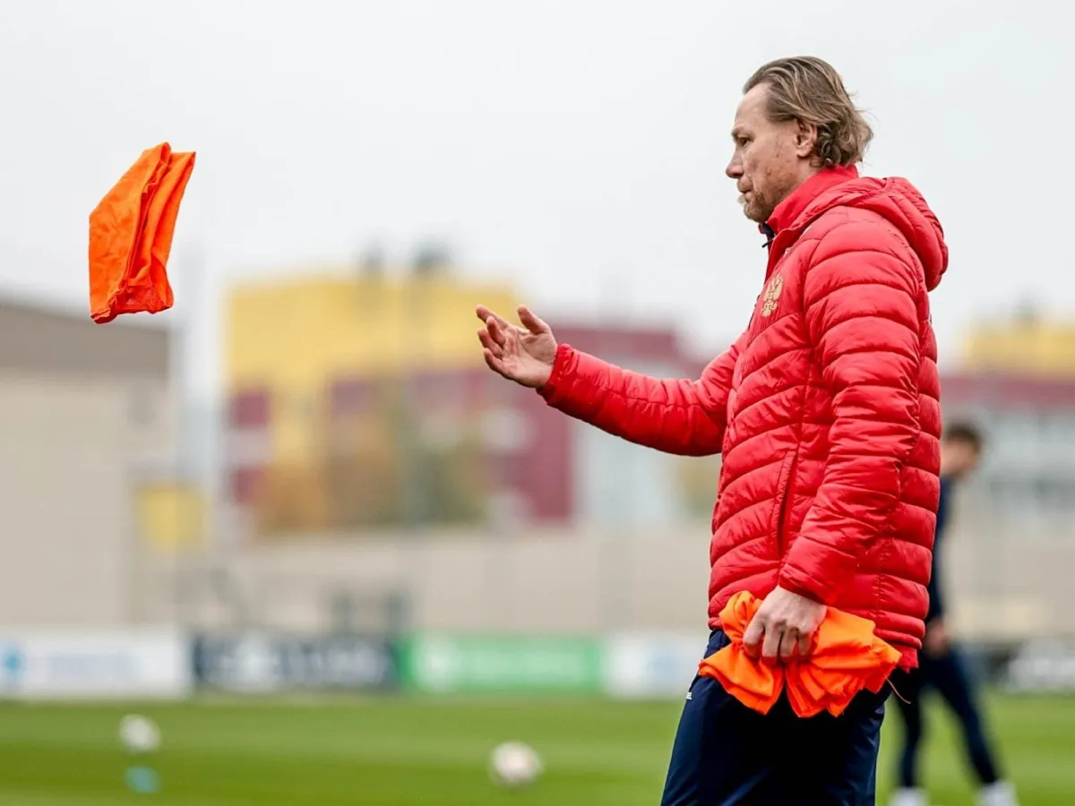 Karpin: Kislyak va Batrakov yetuk futbolchilar