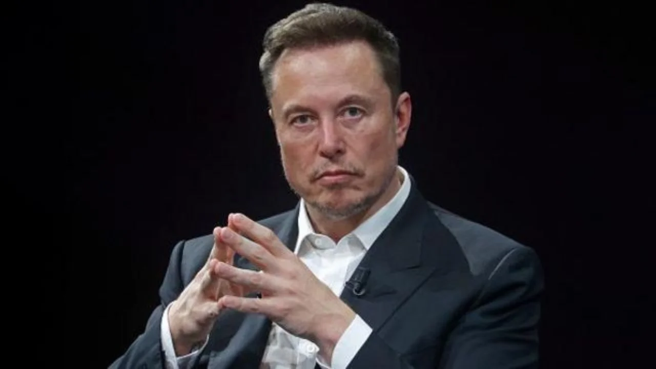 Elon Musk made history with wealth exceeding 700 billion
