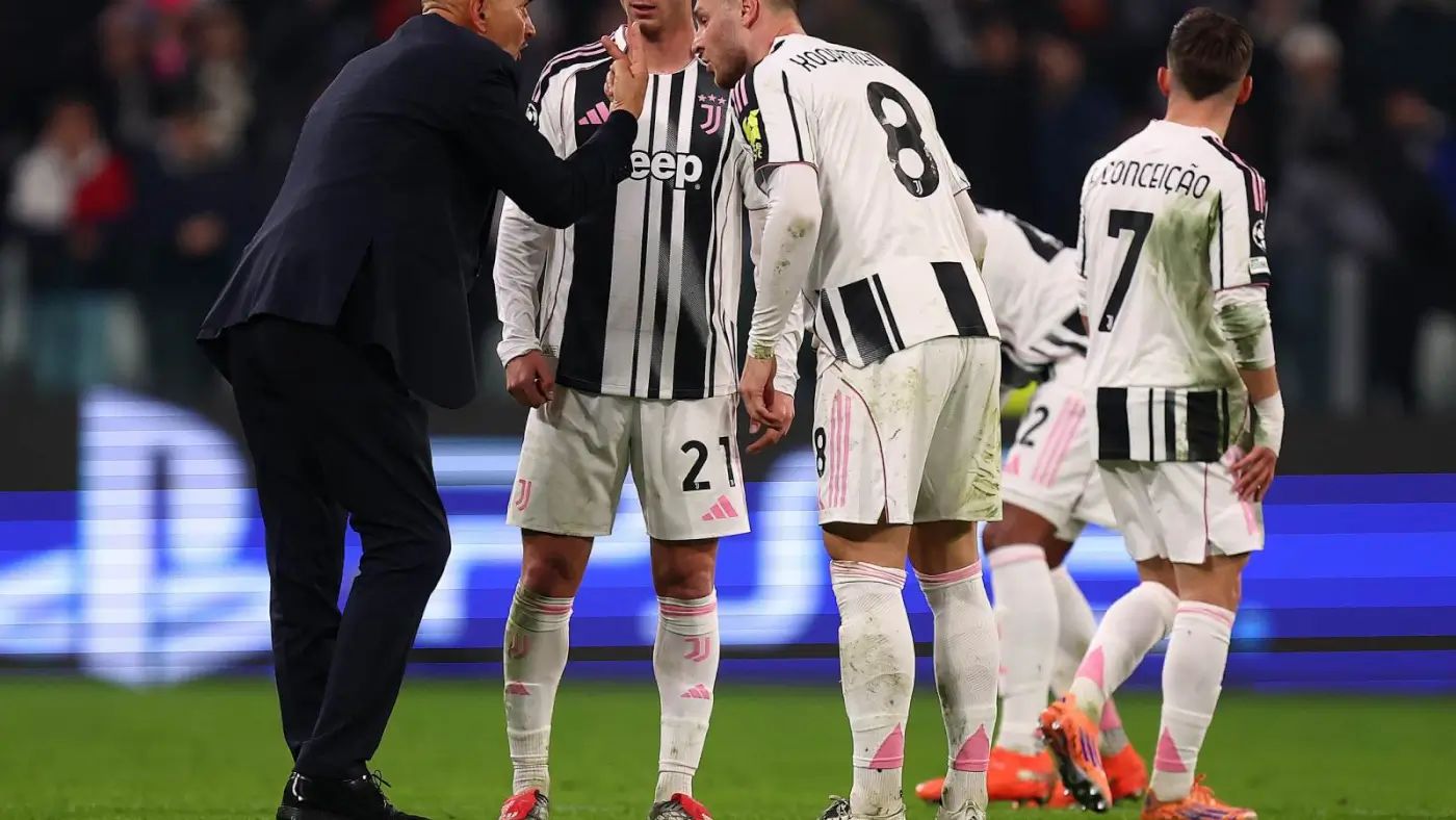 "Juventus" kış transfer döneminde stoper transferi yapmayı planlıyor