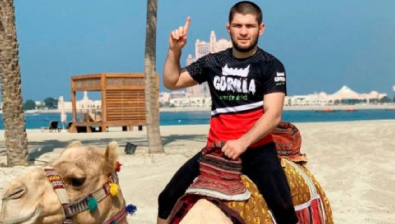 Khabib Nurmagomedov Umman izlenimlerini paylaştı