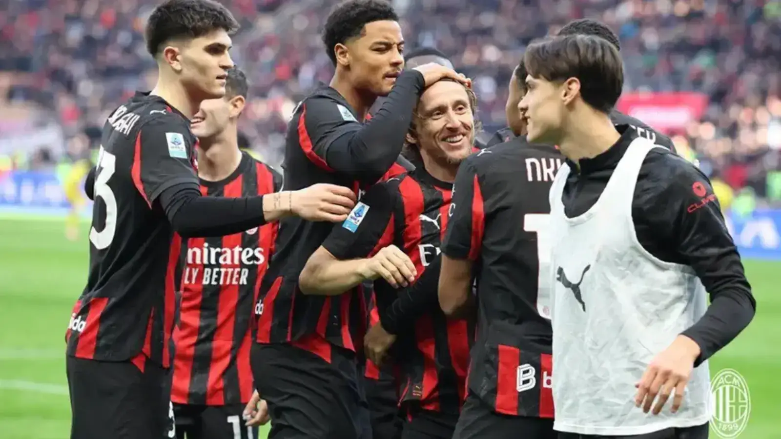 "Милан" разгромил "Верону" на "Сан-Сиро"