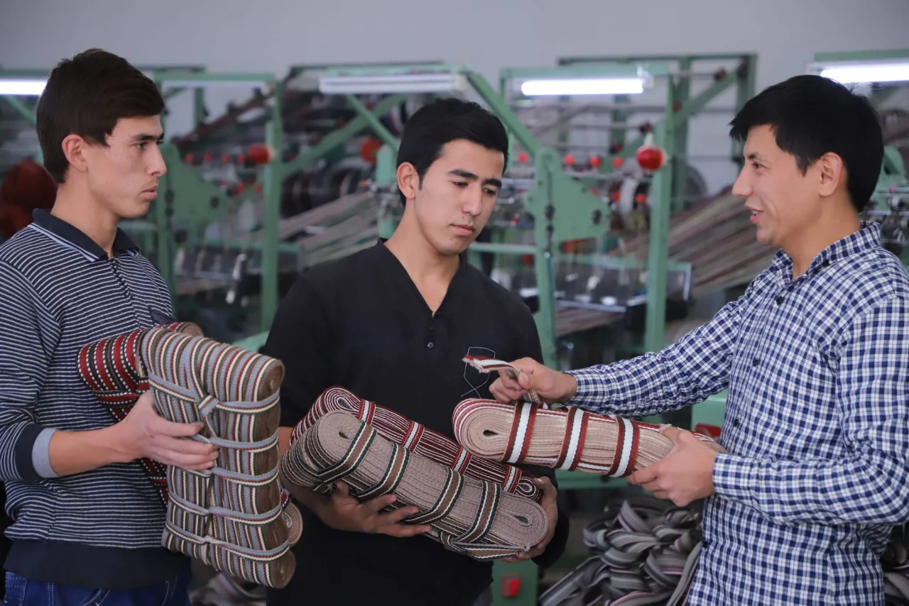 Шағын бизнес салық түсімдері арқылы экономикаға үлесін қосуда