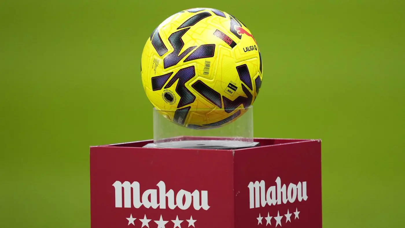 "Barcelona" ve "Real" futbolcuları La Liga ayın futbolcusu ödülü için yarışıyor