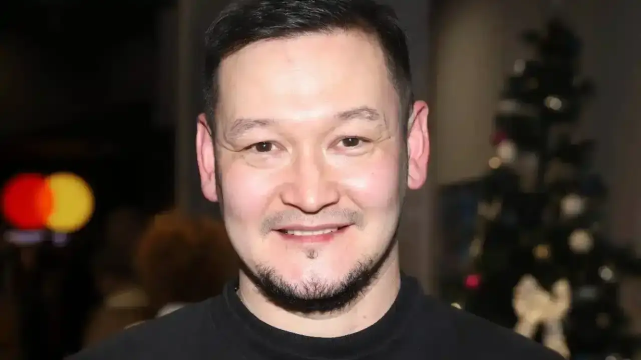 Ренат Муҳамбаев «Юлдузлар жунглида» реалити-шоуси ғолиби бўлди