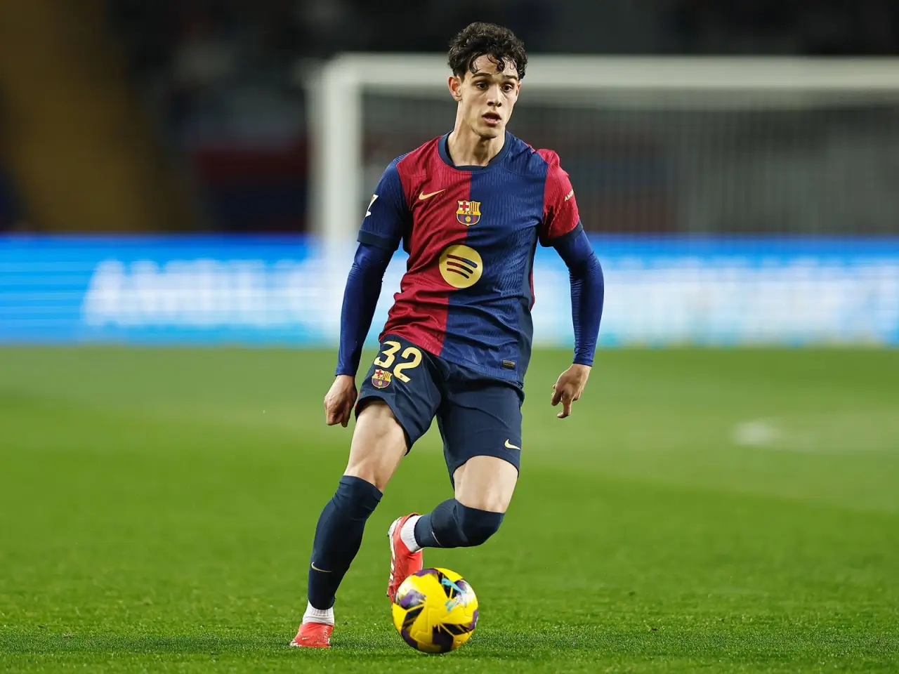 «Барселона» ҳимоячиси Форт жарроҳлик амалиётини бошдан кечирди