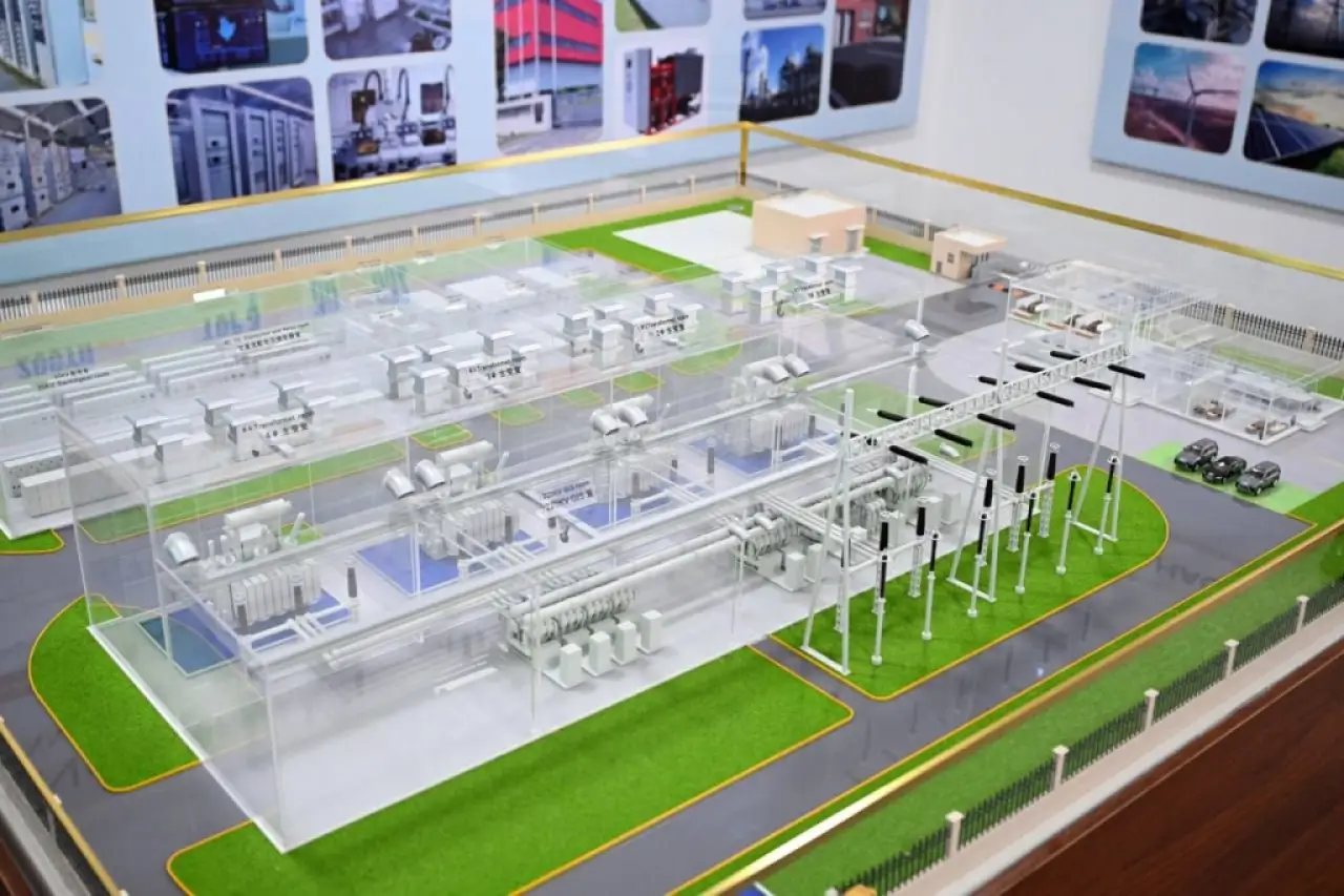 Янги Тошкентда энергия тежамкор ёпиқ турдаги подстанция барпо этилмоқда