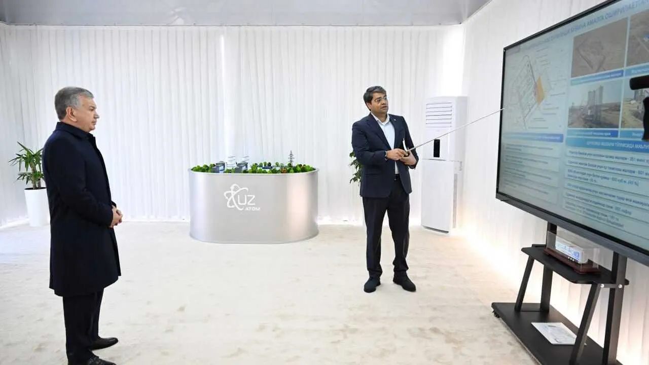 Prezident Jizzaxda AES qurilishini ko‘zdan kechirdi