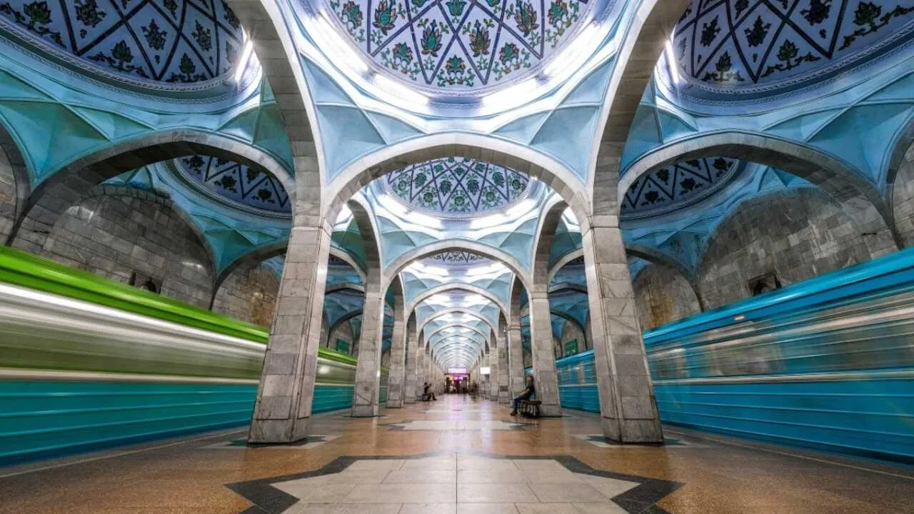 Метрода 6 дақиқалик тўхташ изоҳланди