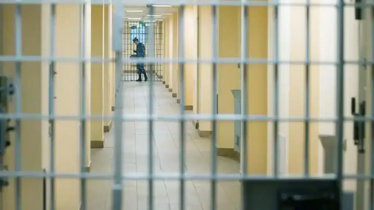 Президент 615 нафар шахсни афв этди