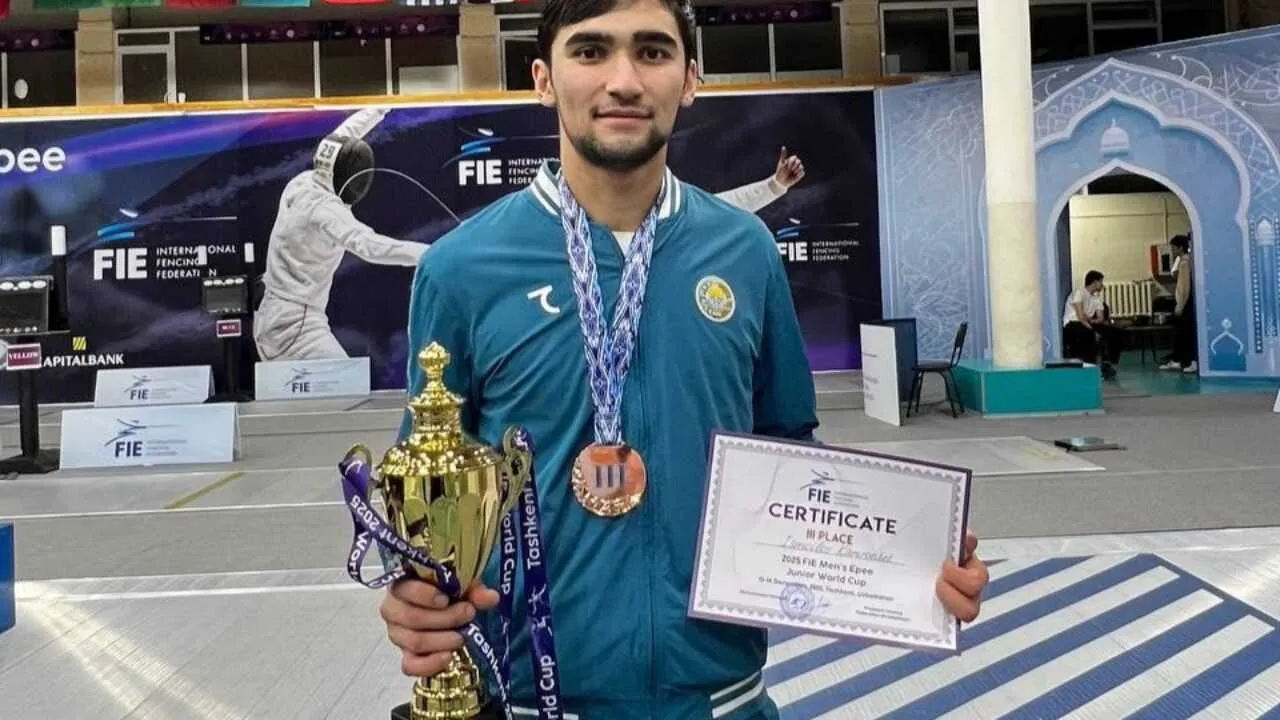 Камрон Исмоилов Жаҳон кубоги бронза медалини қўлга киритди