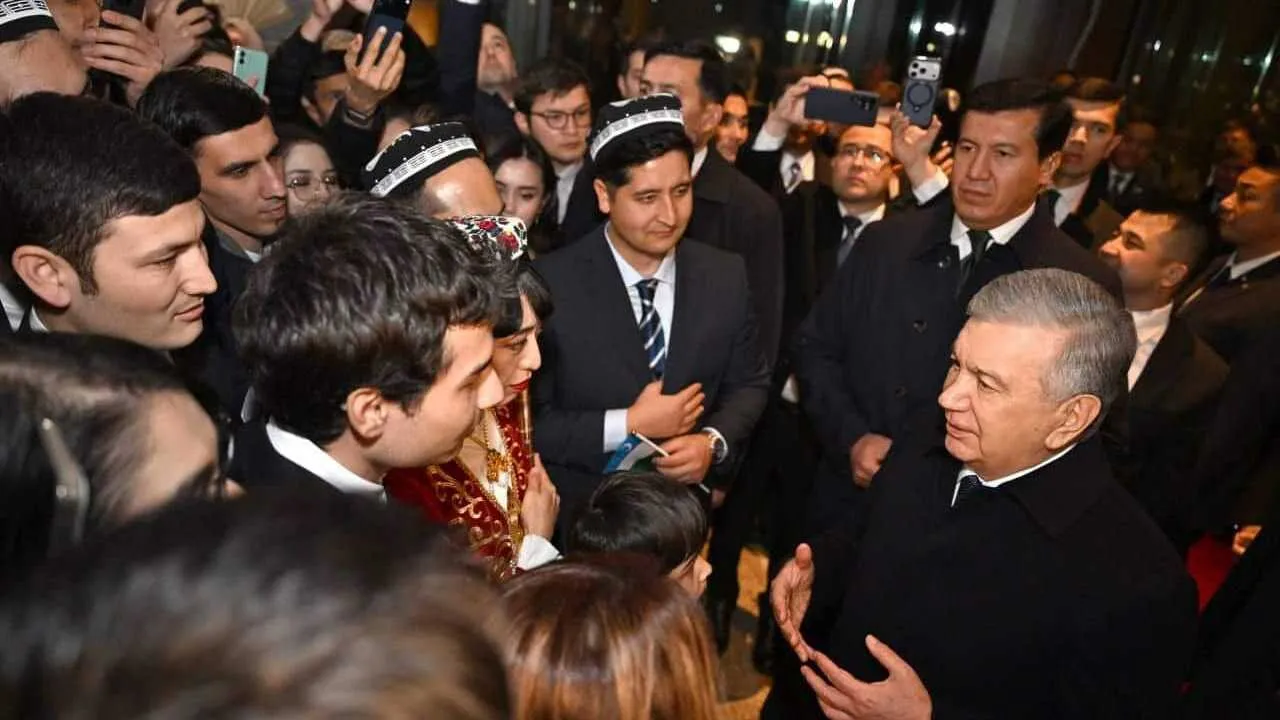 Президент встретился с соотечественниками в Японии