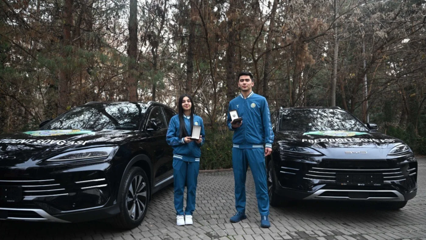 Каратэ ва таэквондо чемпионларига мукофотлар топширилди