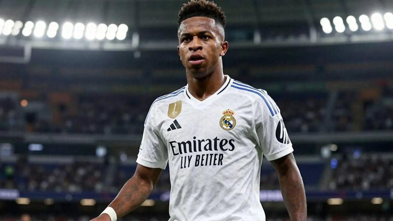 "Real" Vinisiusdan voz kechishi mumkin, "Arsenal" bilan barter...