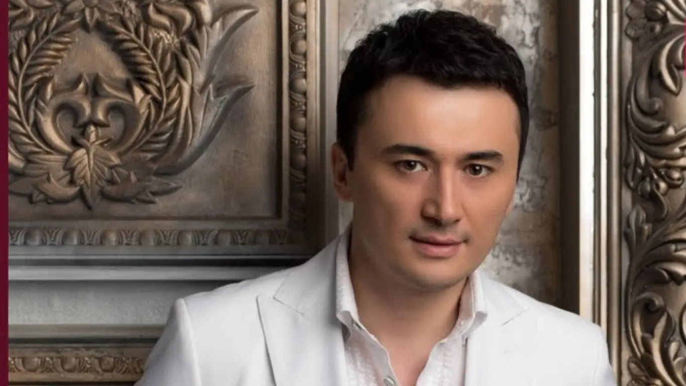 Улуғбек Раҳматуллаев клипдаги актрисаларни мақтади ва сир очди