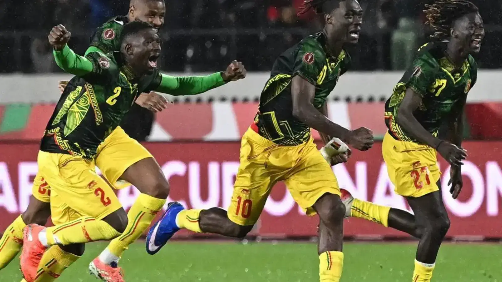 Mali beat Tunisia on penalties to reach the quarter-finals (video)