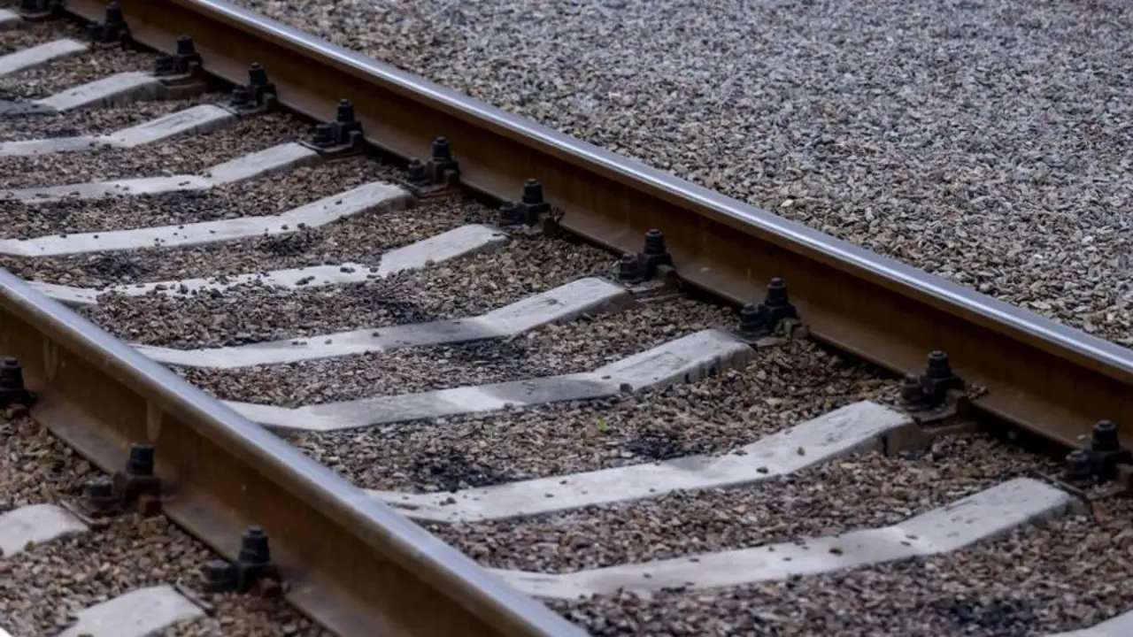 Qoraqalpog‘istonda ayol poyezd ostida qolib halok bo‘ldi