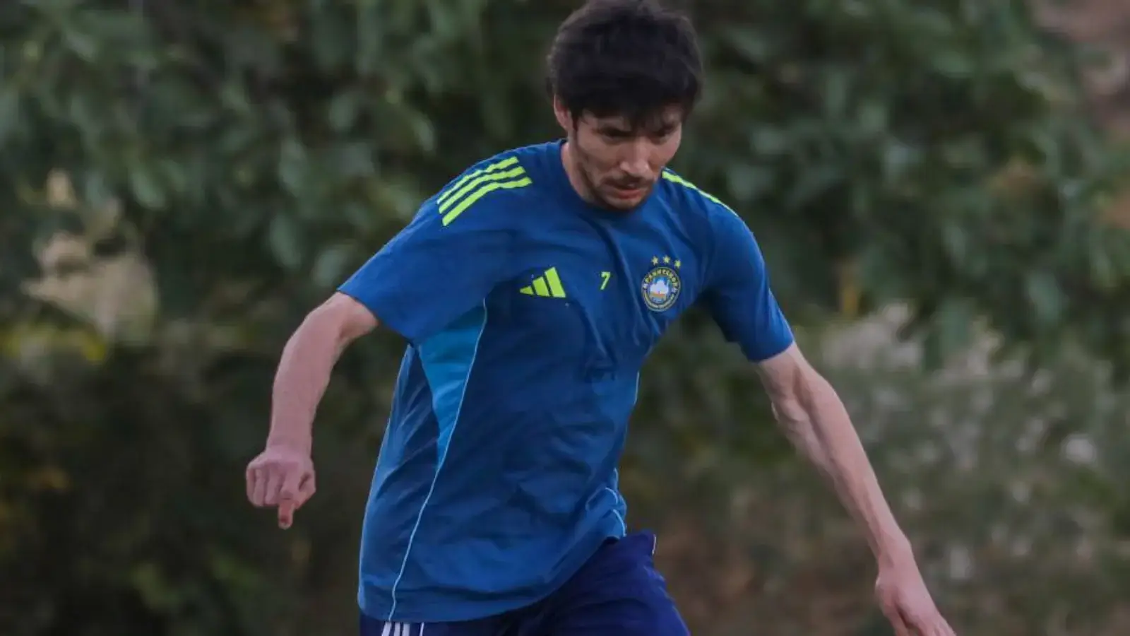 Alijonov Persepolis’e gidiyor: Pakhtakor ile anlaşma imzalandı