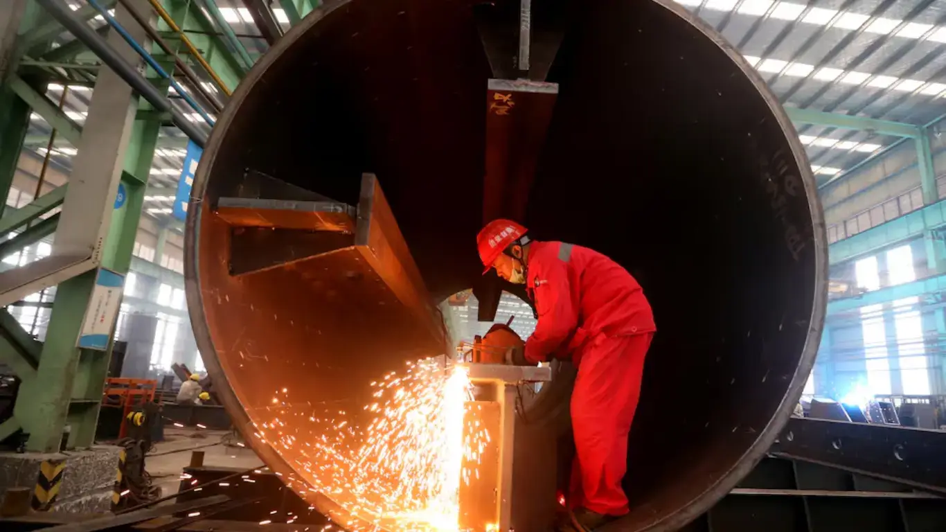 Osiyoda sanoat faolligi 2025 yil yakunida tiklana boshladi