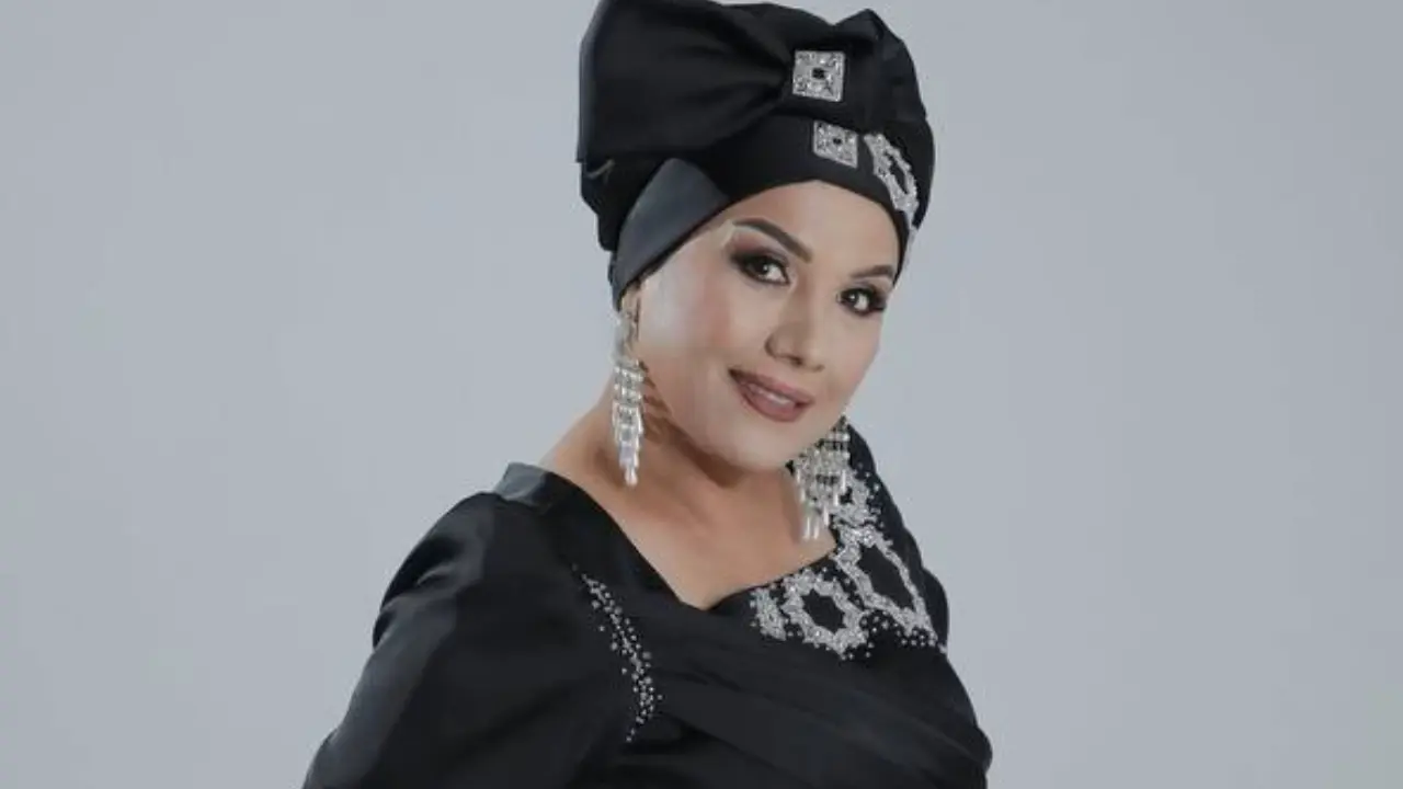 Actress Vazira Yunusova addressed women