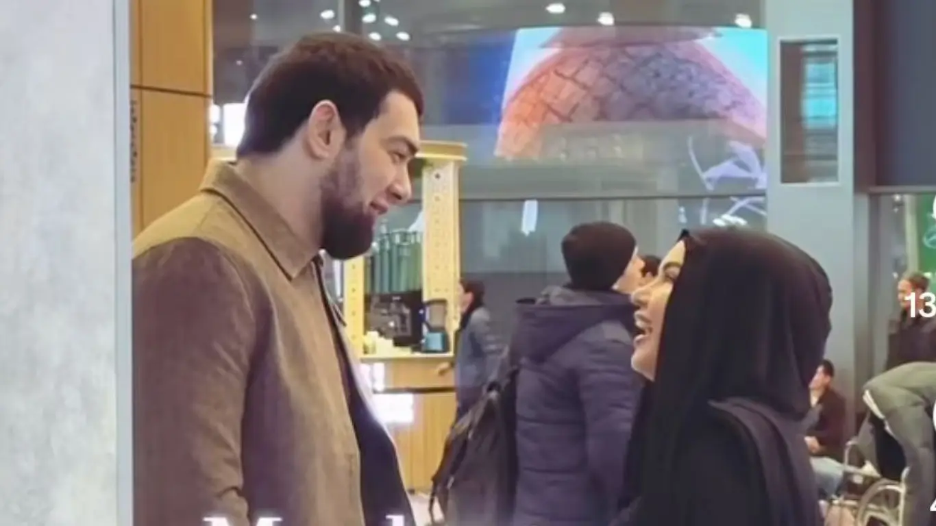 Feruza Normatova eşine ait güzel anlarını paylaştı (video)