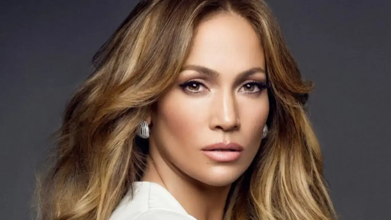 Jennifer Lopez, Las Vegas sahnesindeki şantajcılara sert bir şekilde cevap verdi