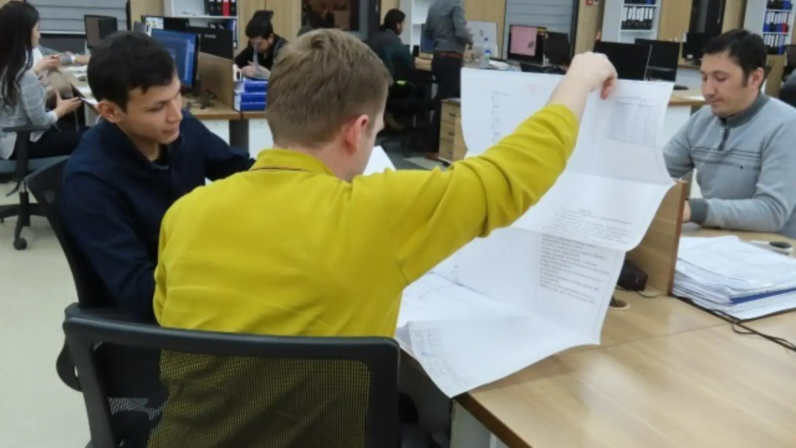 Talabalar ishga joylashishi mumkin: qonun ruxsat bergan imkoniyatlar