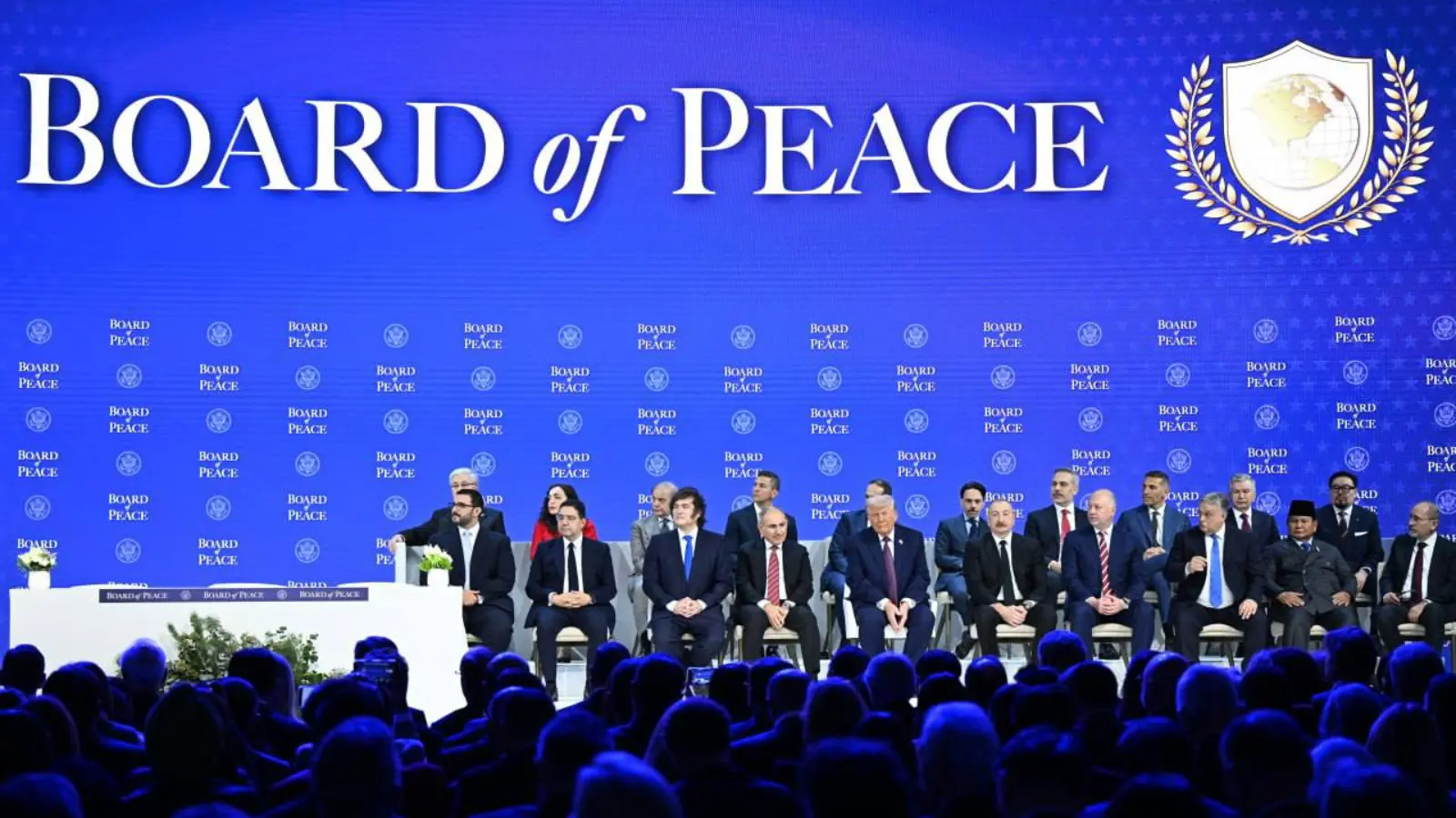 Тинчлик кенгаши атрофида геосиёсий манфаатлар тўқнашди...