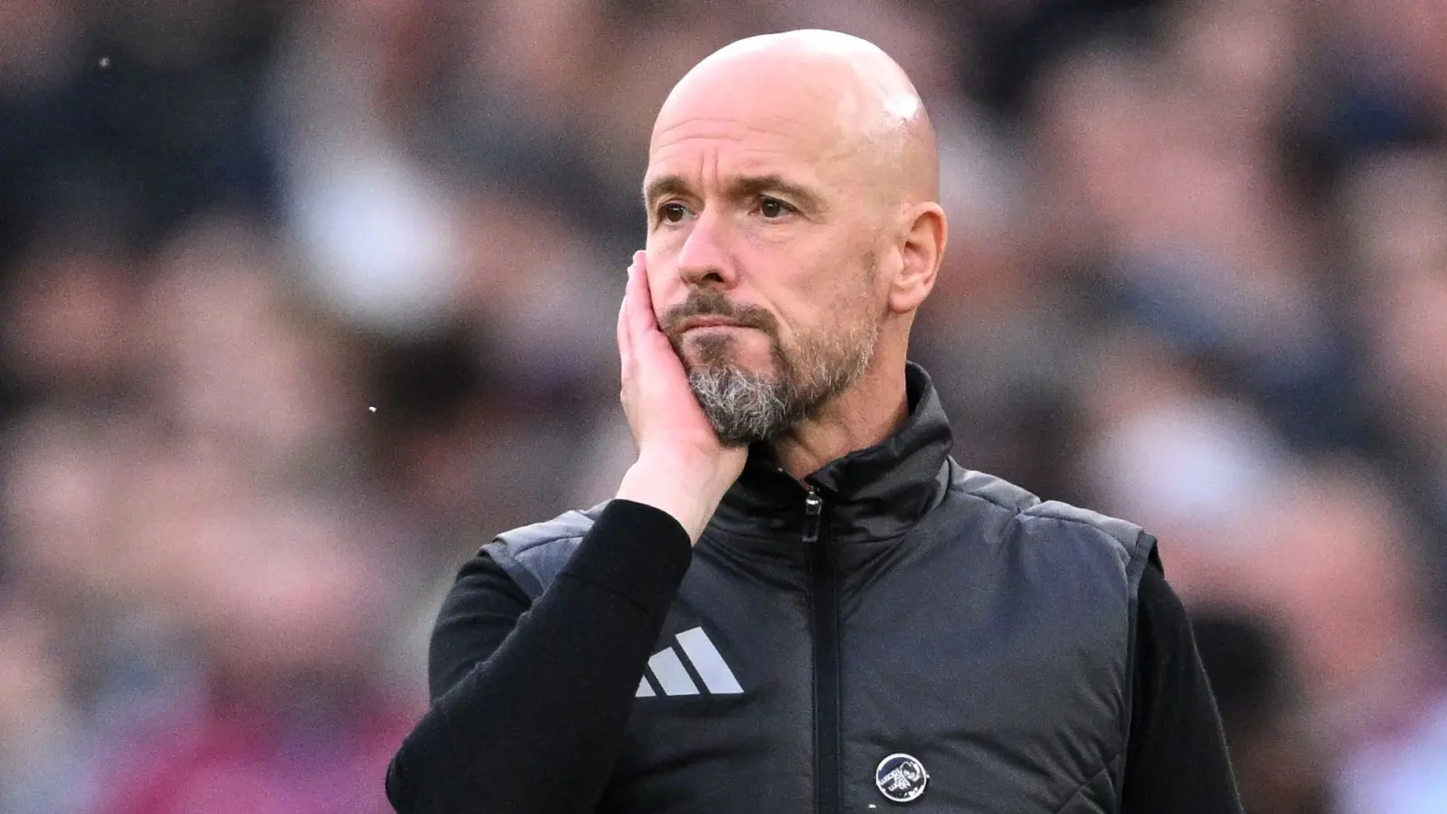 Тен Хаг клуб эгаларини танқид қилди: “Футболни тушунмайди”