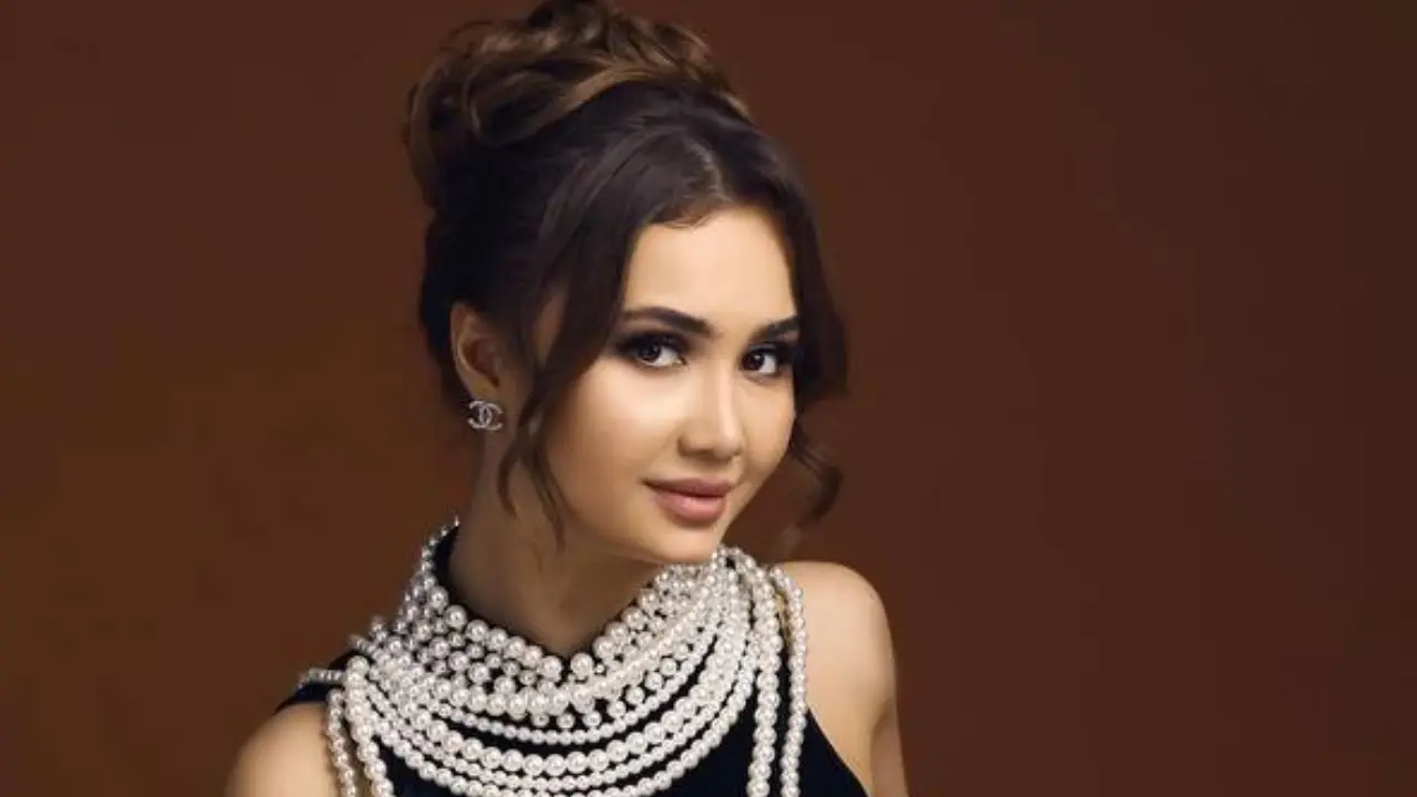 Sevinç İsmailova'nın Uzun Zamandır Beklenen Prömiyeri: "Kime Sattın?"