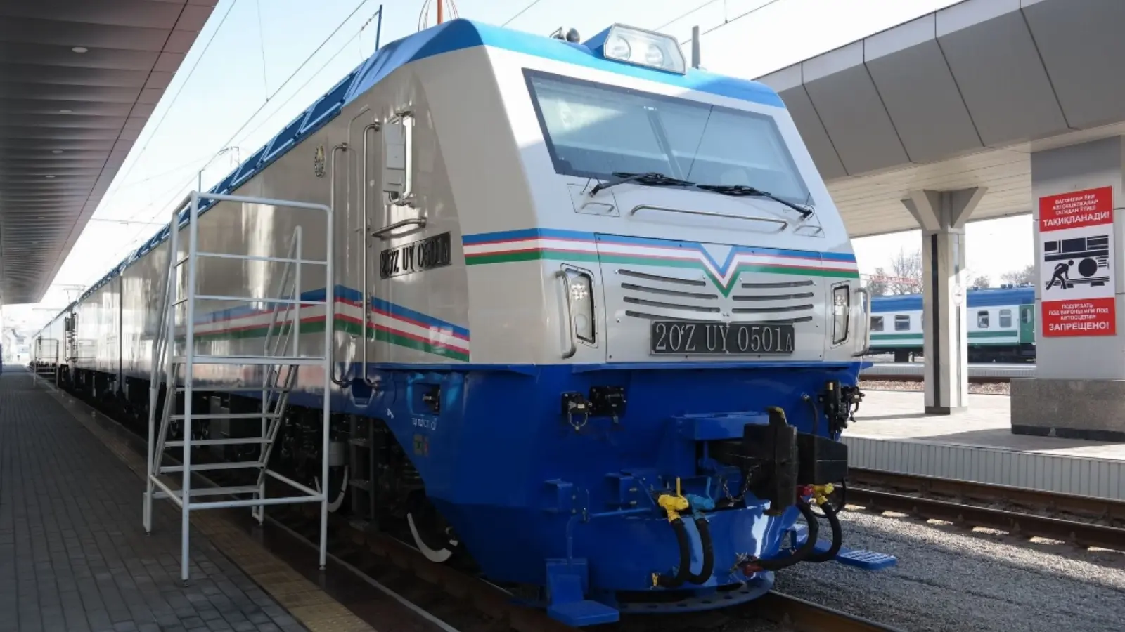 Ўзбекистон темир йўл паркини янгилаб, янги йўналишларни ишга туширмоқчи