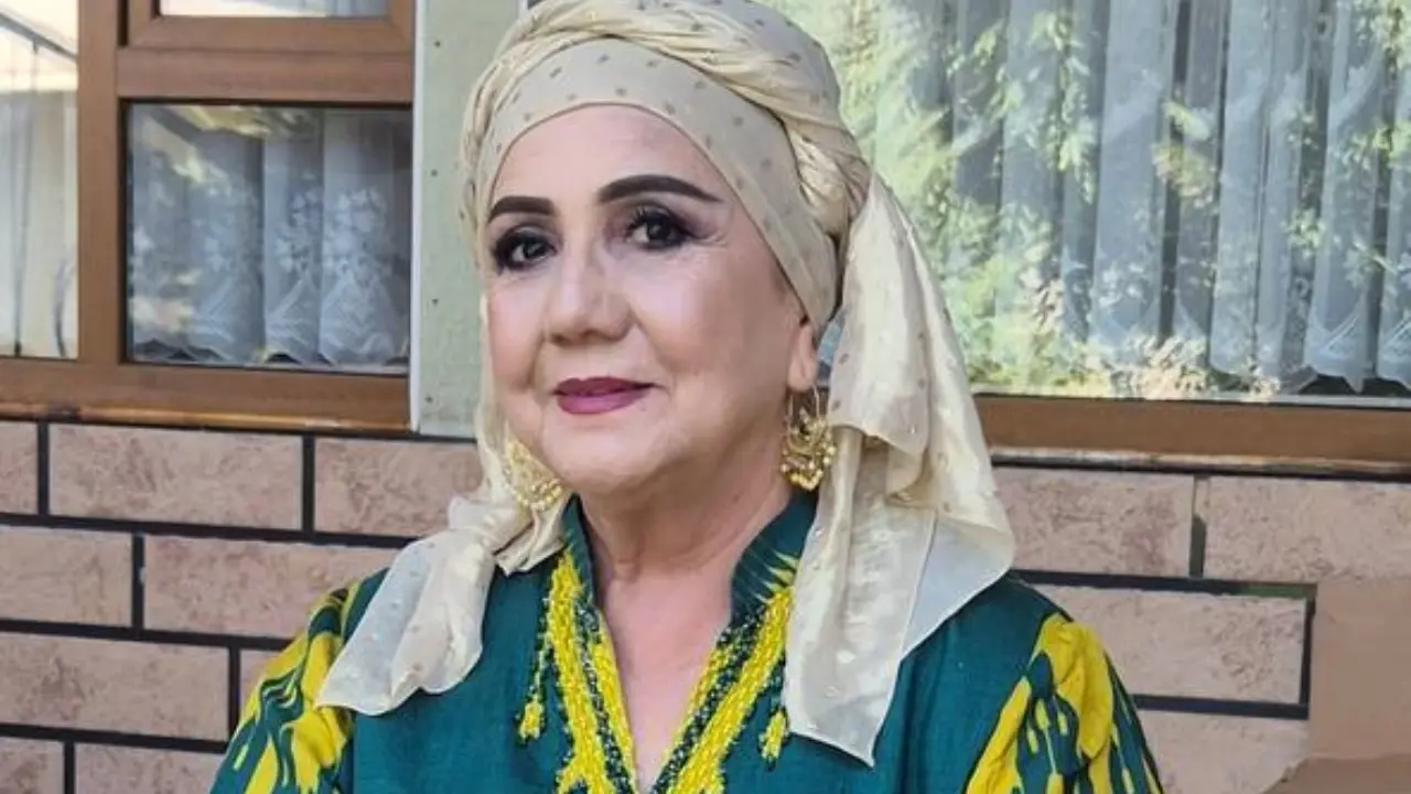 Saida Rametova, kadınların daha hızlı yaşlanmasına neden olan şeylerden bahsederken gözyaşlarına boğuldu