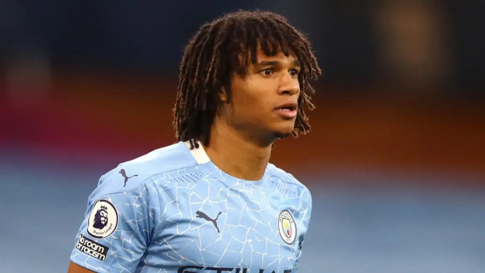 Натан Аке кетишга тайёр: АПЛ клублари «Барса»га тўсиқми?