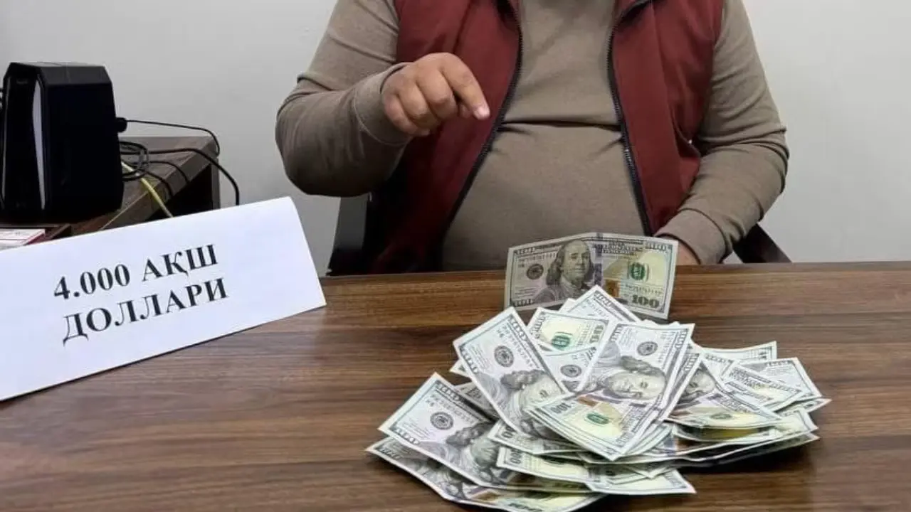 Тошкентда 4 минг доллар қарзини сохта доллар билан тўлаган шахс ушланди