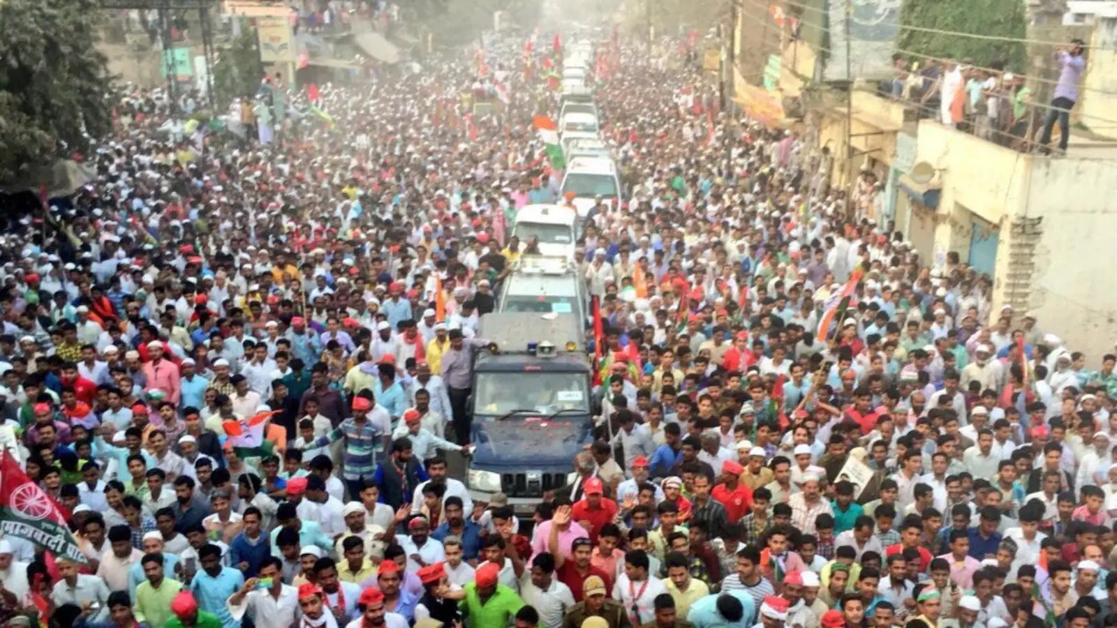 Дунё аҳолиси рекорд даражада ўсмоқда: янги марказ кескин Осиёга кўчди