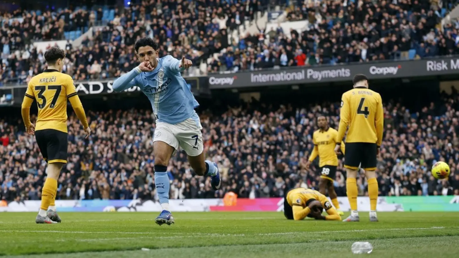 Marmush va Semenoning gollari "Siti"ga ishonchli g‘alaba keltirdi (video)