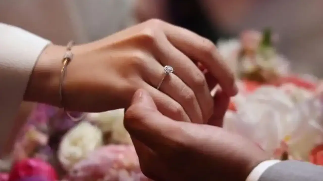 O‘zbekistonlik ayollar ko‘proq necha yoshda turmush qurmoqda?