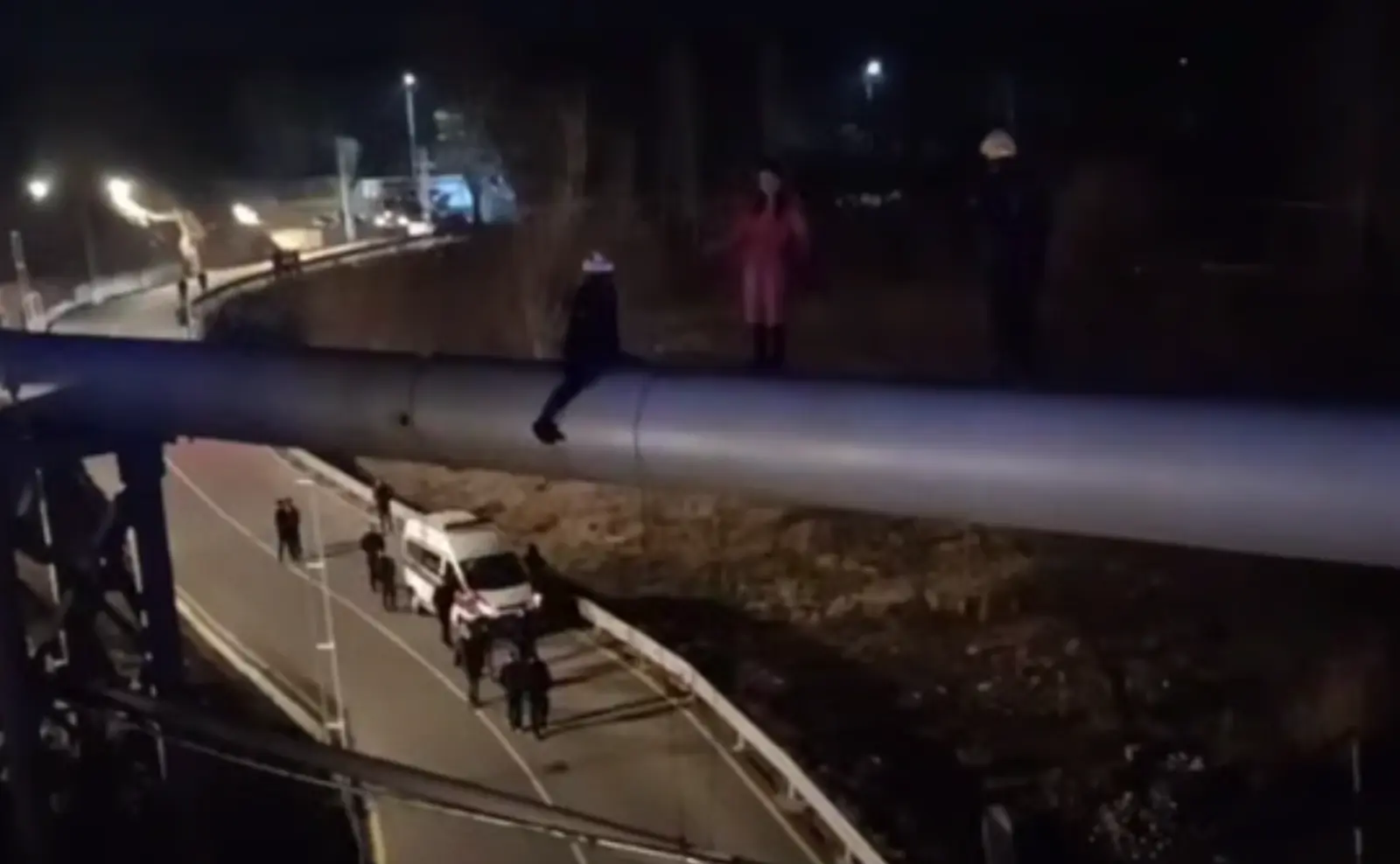 Semerkant'ta Trajedi Önlendi: Bir Kızın Hayatı Kurtarıldı (video)