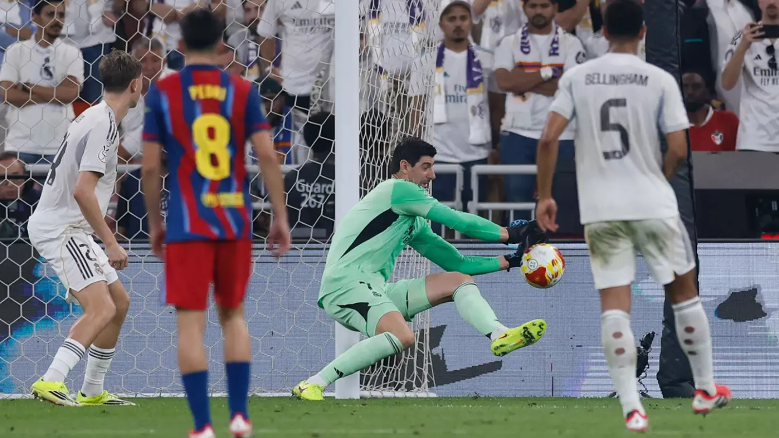 Thibaut Courtois, Süper Kupa finalindeki mağlubiyetini açıkladı