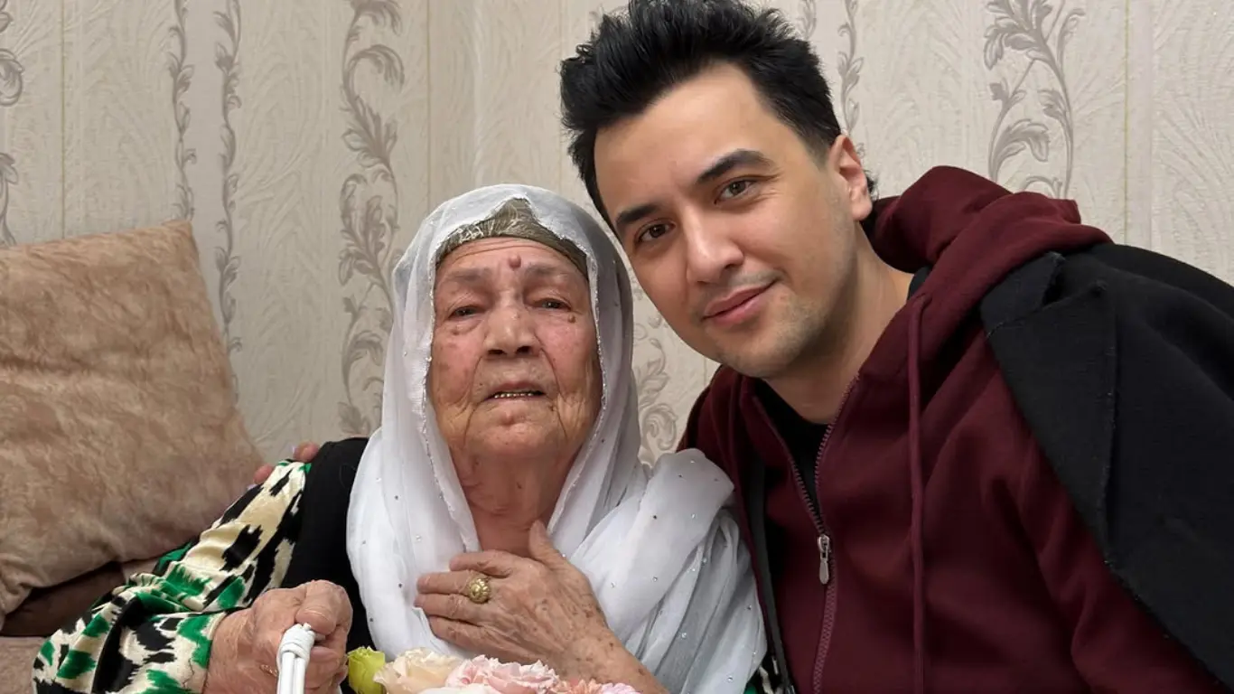 Samimiyat manzili Samarqand: Jamshid Bobojonovdan yuraklarga yetgan tashrif (video)