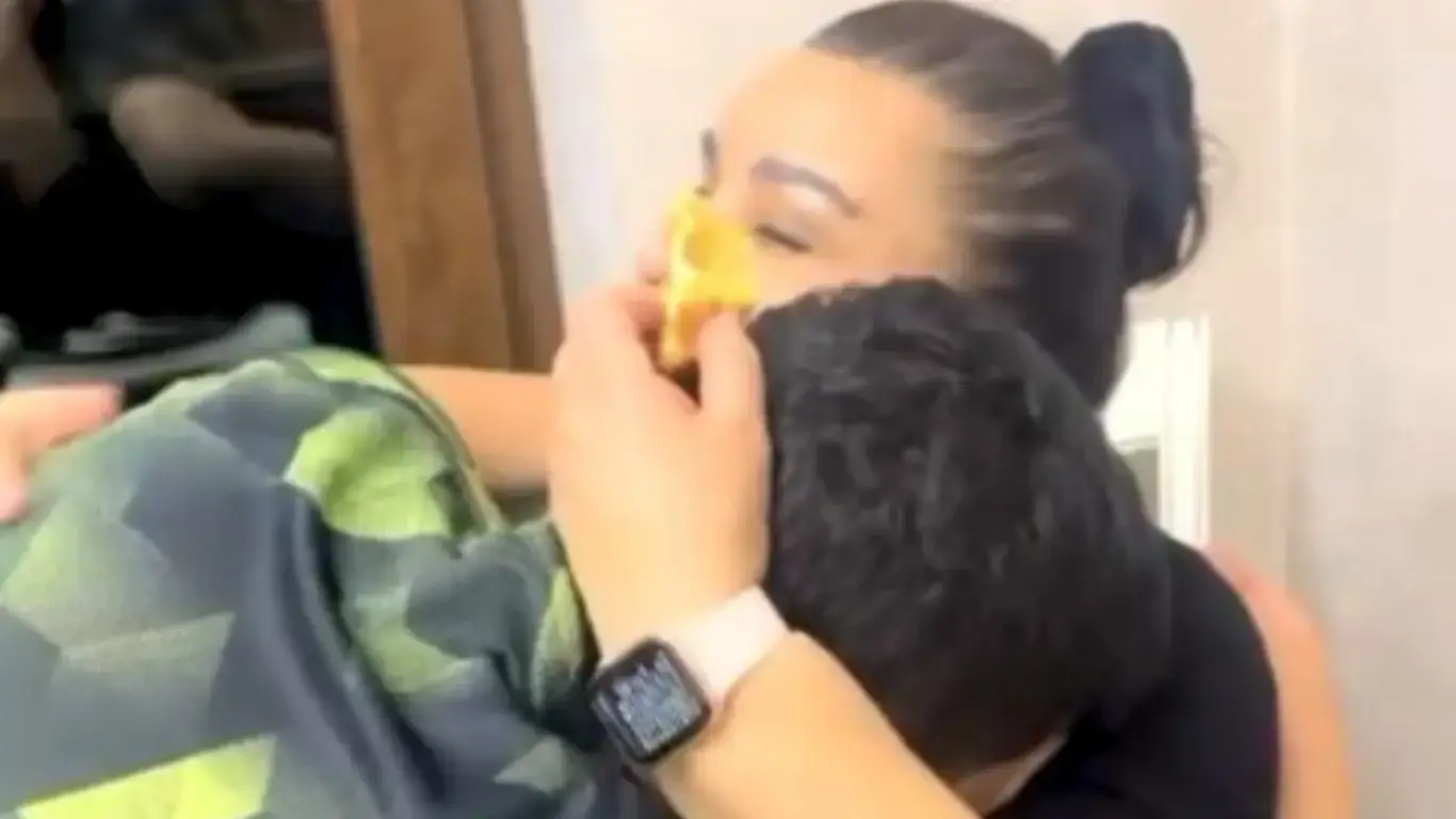 Старший внук Юлдуз Усмоновой покорил поклонников (видео)