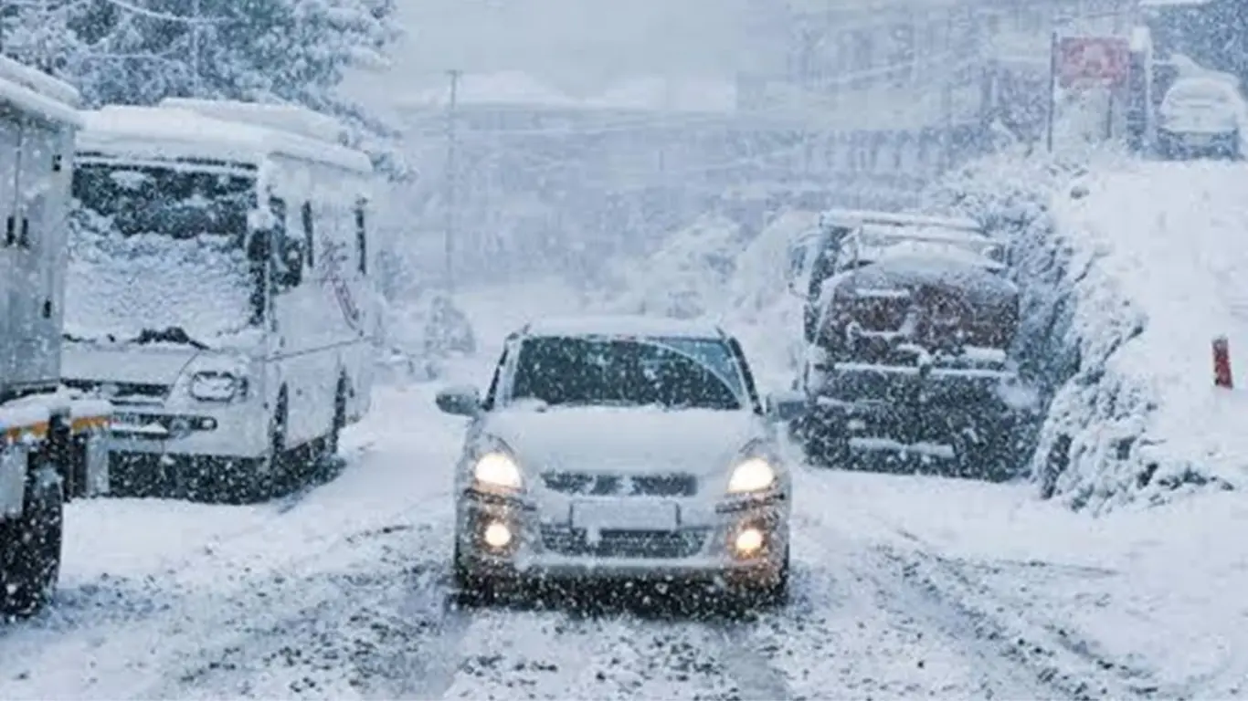 US emergency due to winter hurricane