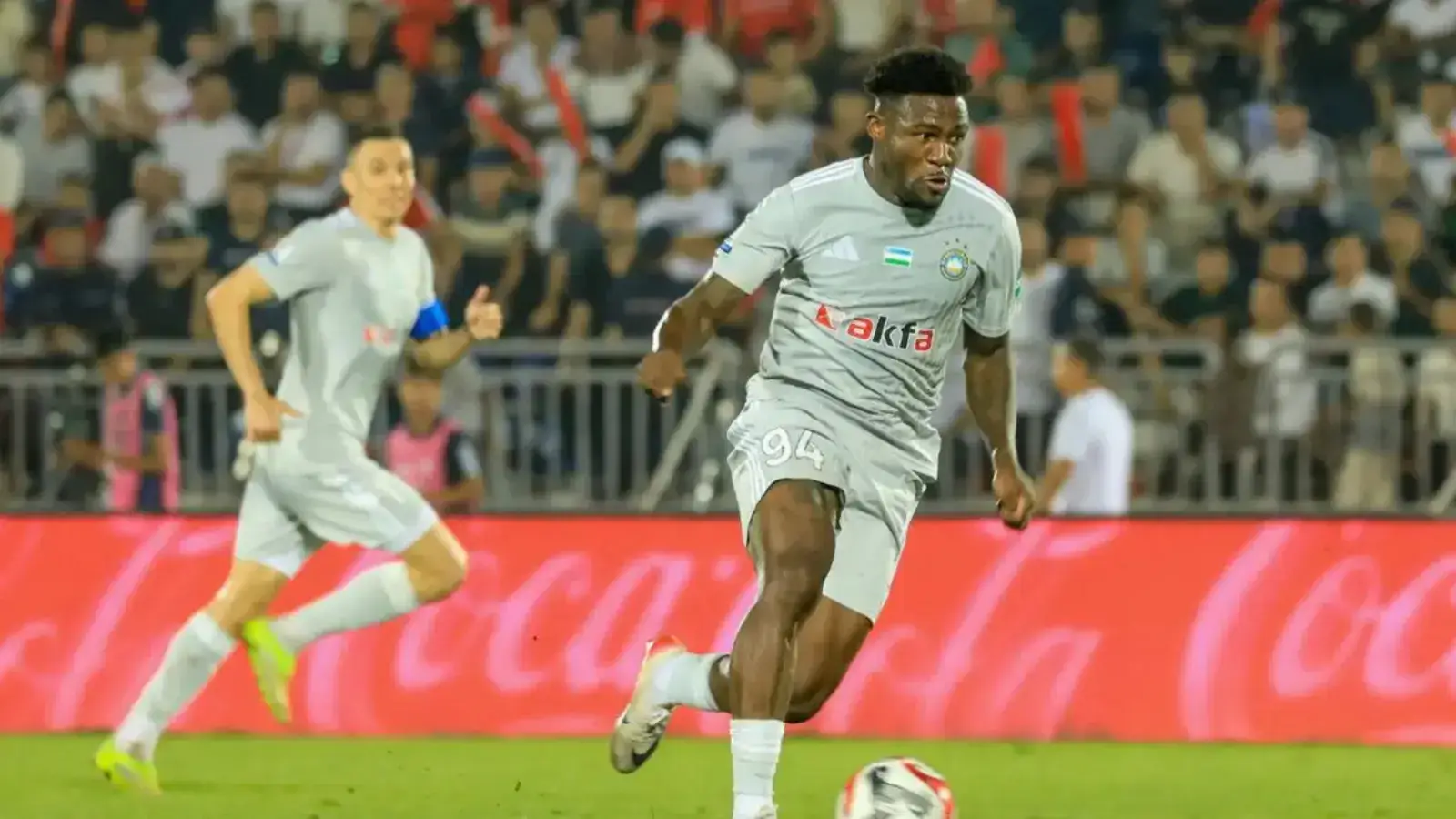 «Paxtakor» tarkibi yangilanmoqda: olti futbolchi jamoani tark etdi