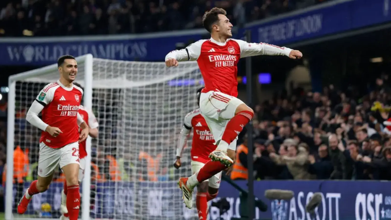 В дерби с пятью голами «Арсенал» обыграл «Челси» (видео)