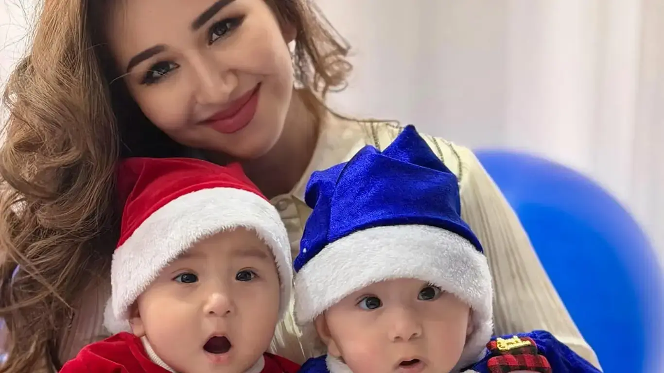 Лайли ва Мажнуннинг эгизаклари Умар ва Раййона 10 ойлик бўлди (видео)