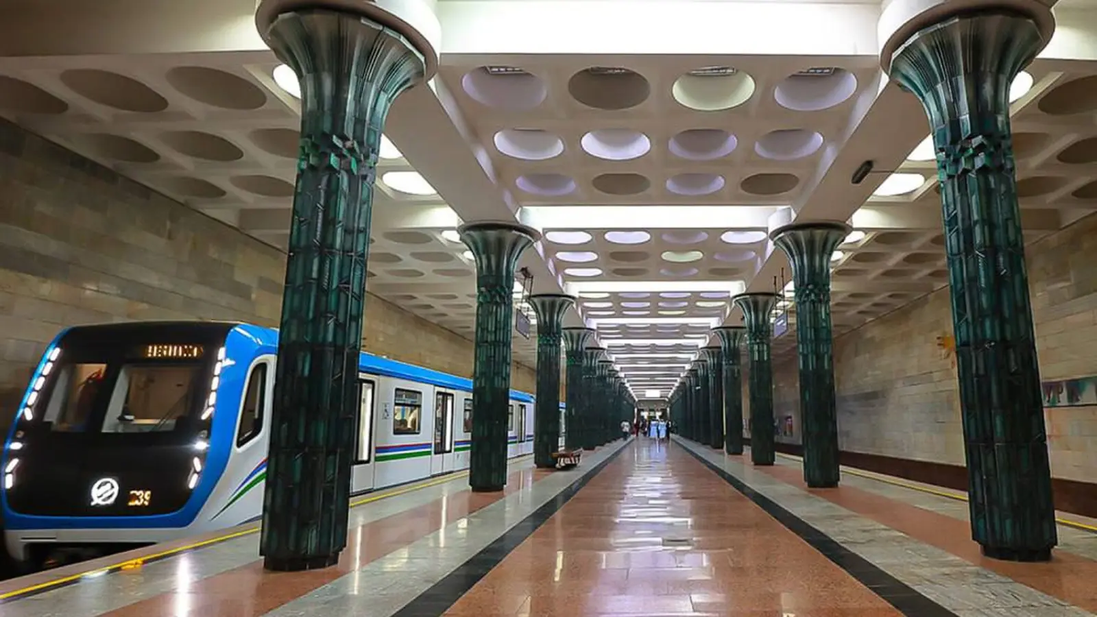 Toshkent metrosining 19 bekatida 1 fevraldan kassalar yopiladi